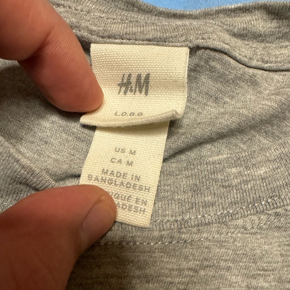 H&M NASA Tee - Picture 6 of 7